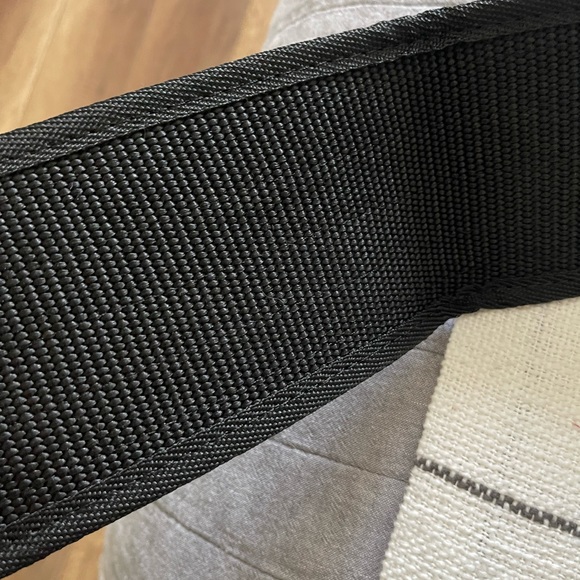 Element 26 Black Weight Lifting Belt - Picture 5 of 6